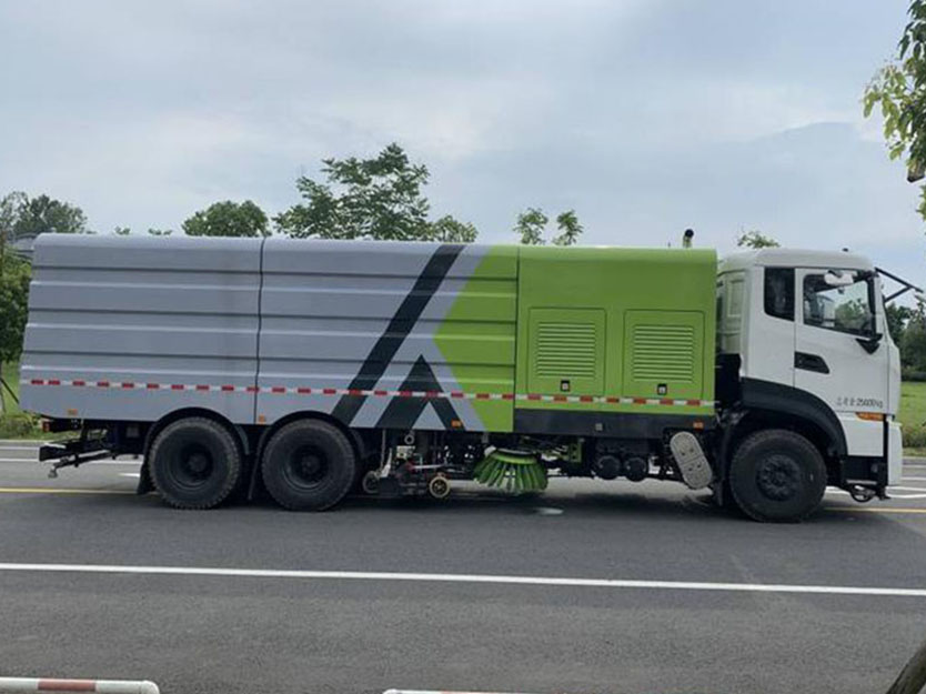 国六东风天龙25吨洗扫车